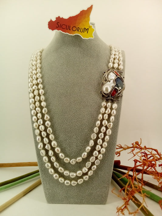 Collana "Tri Fila"